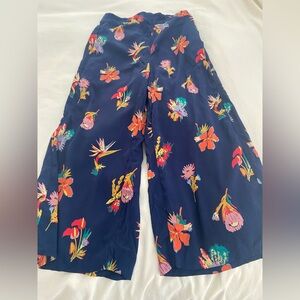 Madewell floral wide leg cropped pants with elastic waistband
